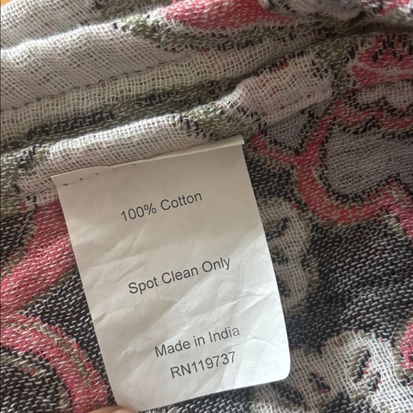 Envogue Dreamy Cotton Gauze Throw Blanket Quilt Strawberry Floral Print 50x60” - Picture 10 of 10